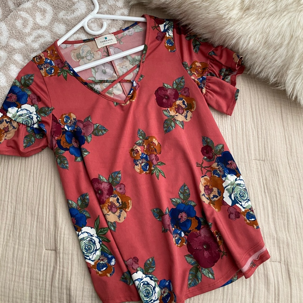 Threads Floral blouse